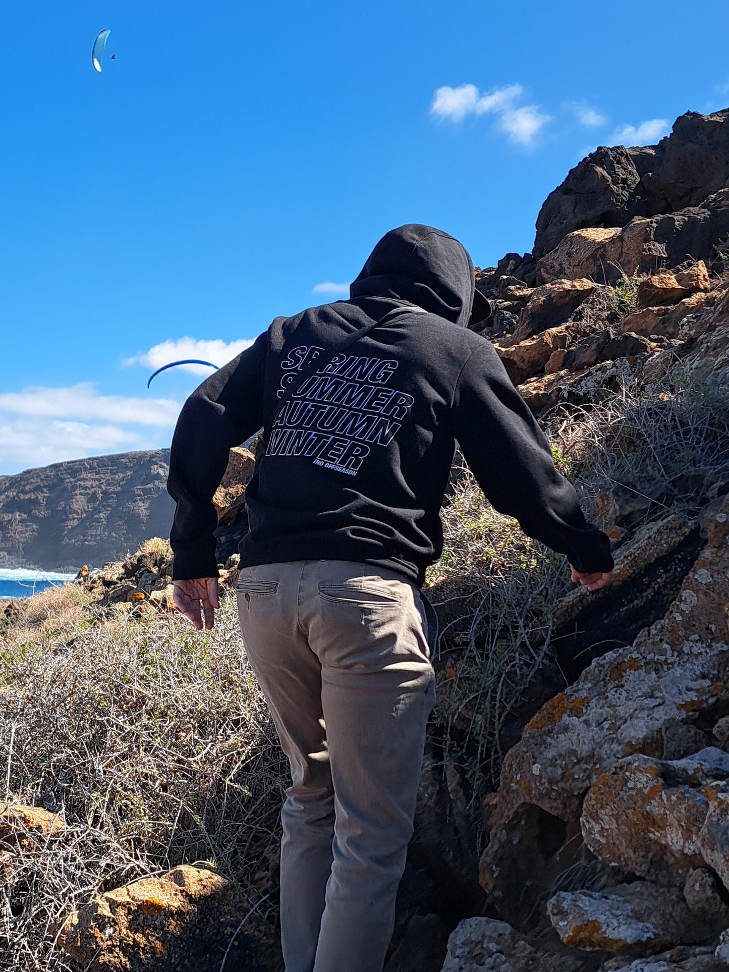 SEASONS HOODY