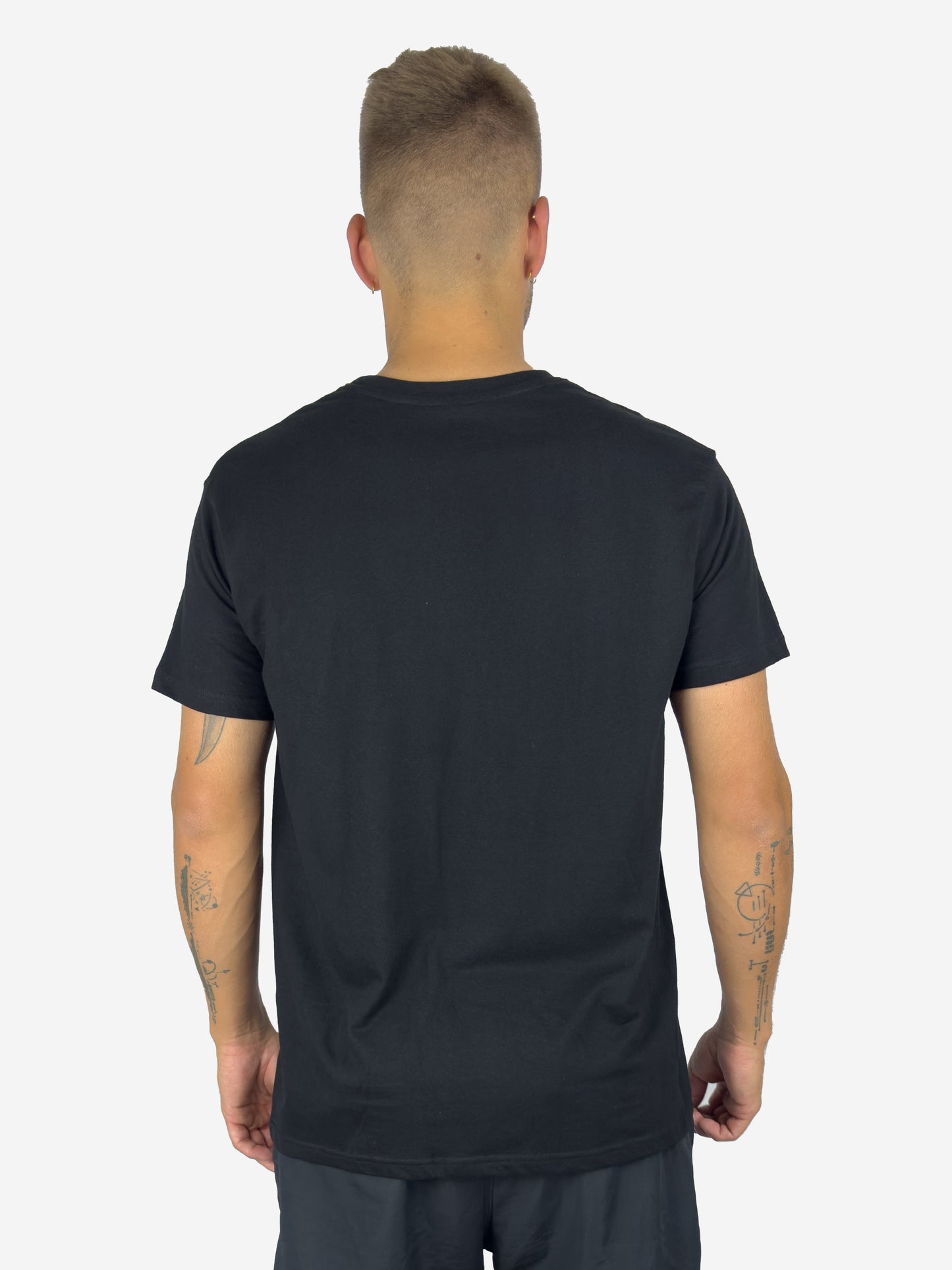 CONTOUR T-SHIRT BLACK