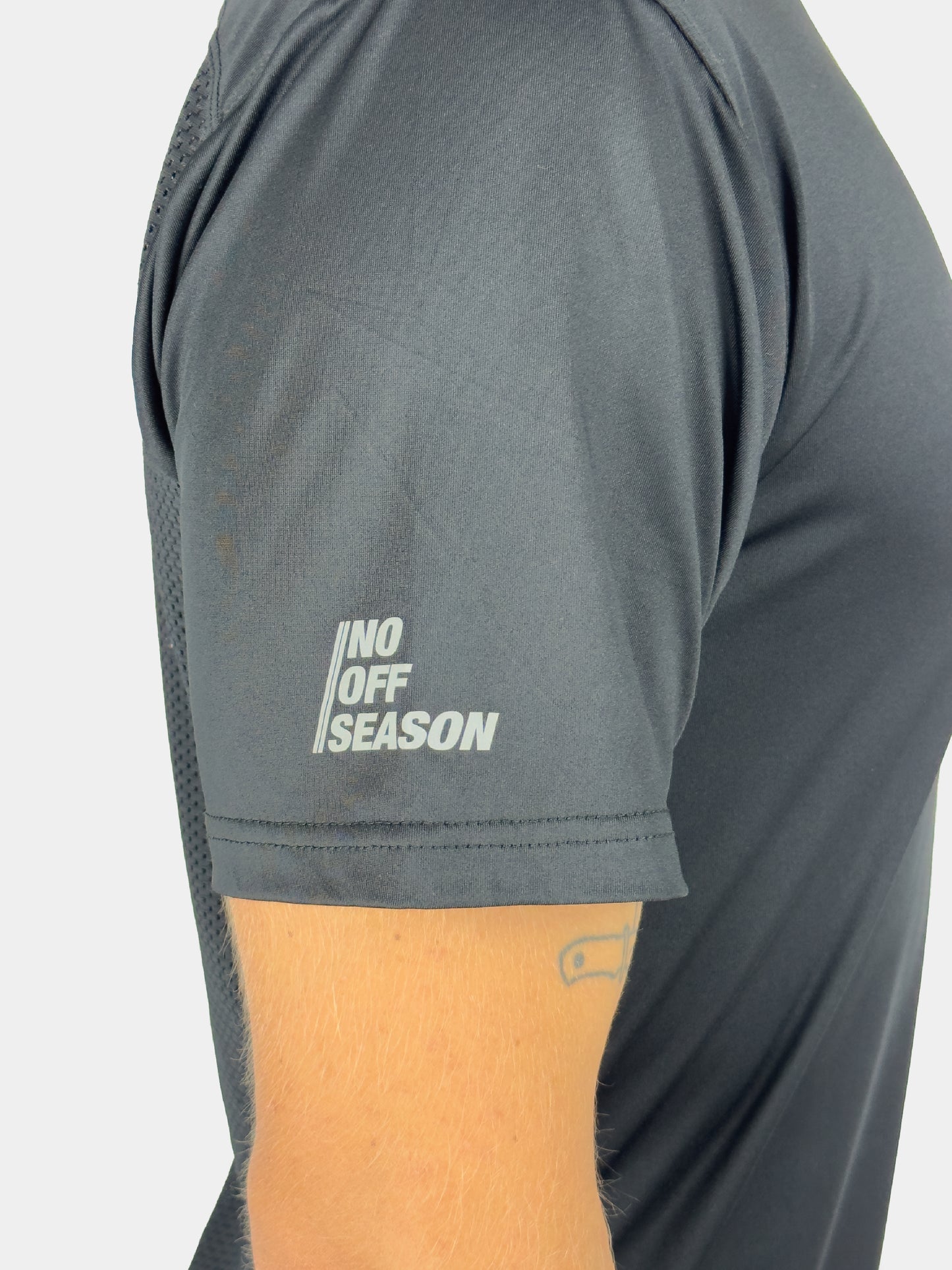 MESH PERFORMANCE SHIRT